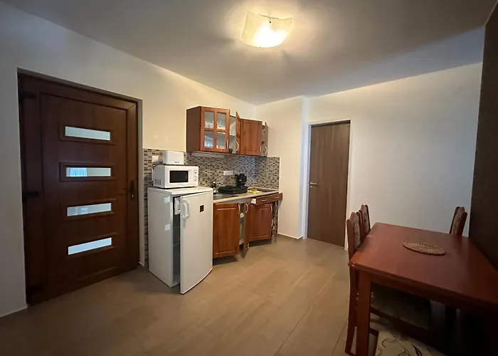 Családi * Balatonszárszó
