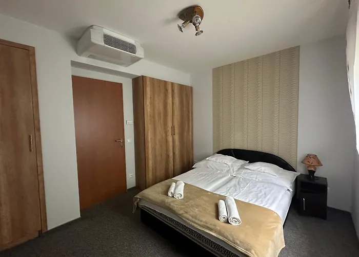 Csaladi Appartement Balatonszárszó